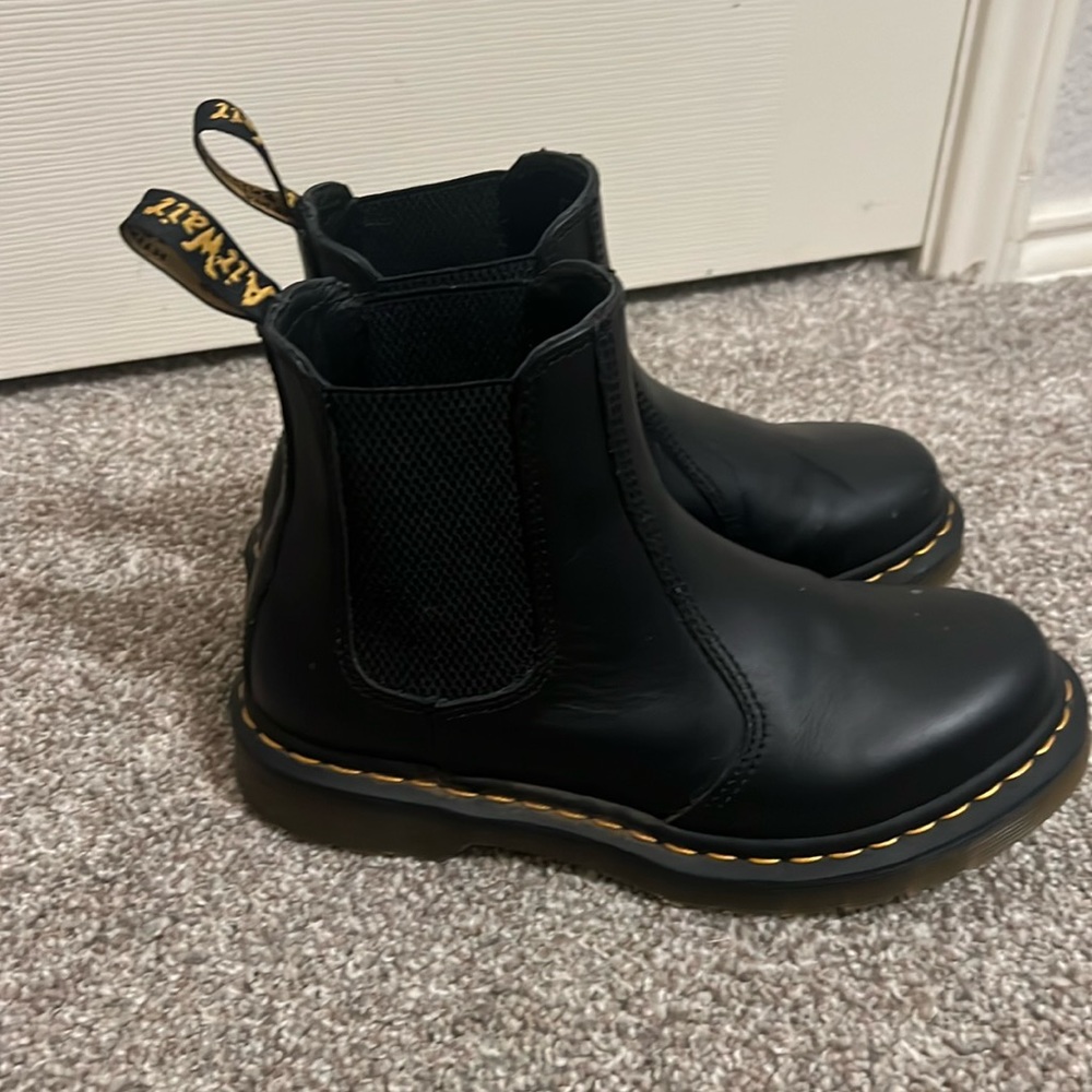 Doc Marten Chelsea boots